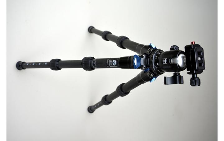 Actual product image Sirui Compact X (Carbon)