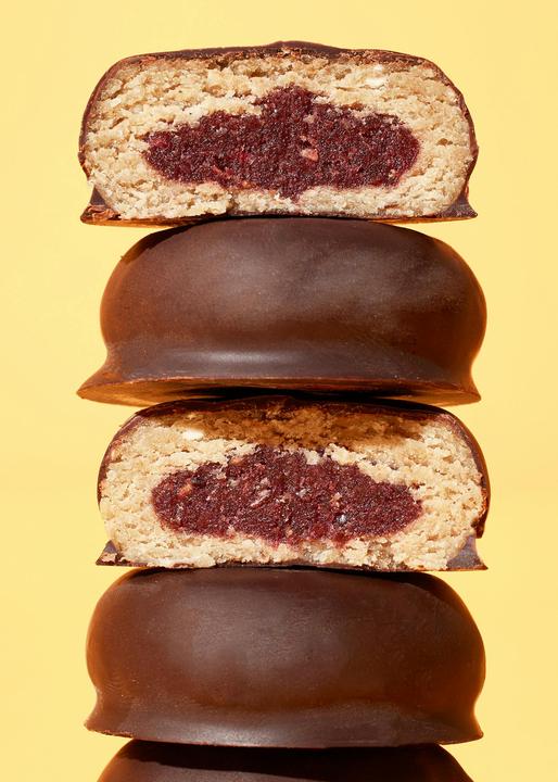 Image du produit KoRo Biscuit bio à l'avoine fourré à la framboise et enrobé de chocolat noir (480 g)