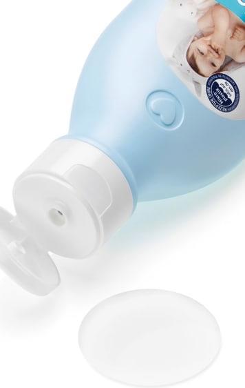 Produktbild dm babylove Pflege- und Massageöl sensitive