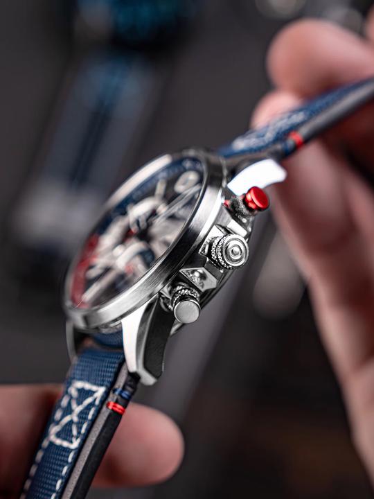 Produktbild AVI-8 AV-4056-09 Hawker Harrier Dual Retrograde (Chronograph)