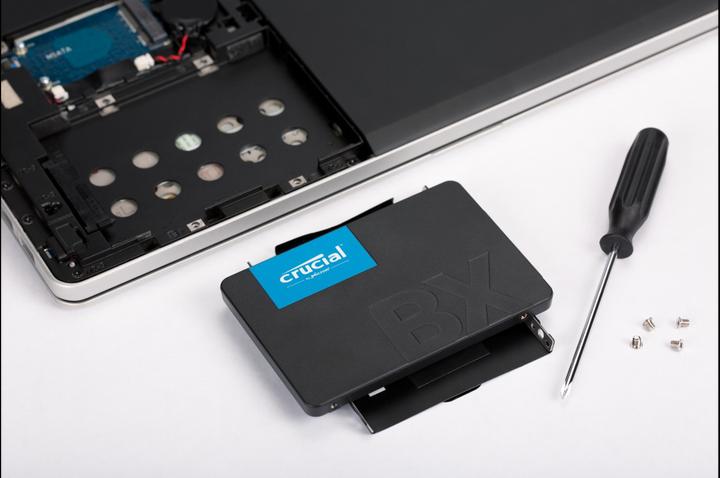 Produktbild Crucial BX500 (960 GB, 2.5")
