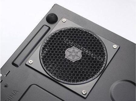 Actual product image Silverstone SST-GD05B Grandia (mATX, Mini-ITX)