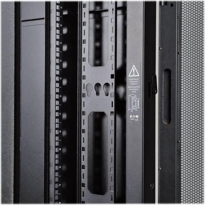 Image du produit Eaton SmartRack Premium 42U Server Rack Enclosure Secure Standard-Depth (42 HE, Rack 19 pouces)