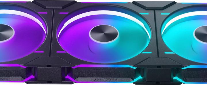 Actual product image Phanteks D30 PWM Reverse Airflow (140 mm, 3 x)