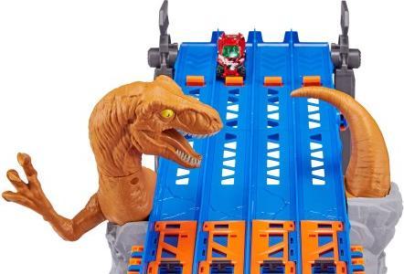 Actual product image Zuru Auto-Track Raptor attack set