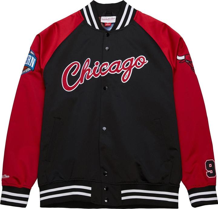 Actual product image Mitchell & Ness M&N Lightweight Satin Jacket - Chicago Bulls D. Rodman - XXL (XXL)