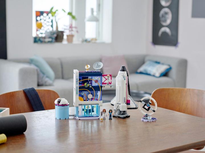 Produktbild LEGO Olivias Raumfahrt-Akademie (41713, LEGO Friends)