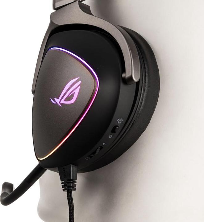 Actual product image ASUS ROG Delta (Cable)