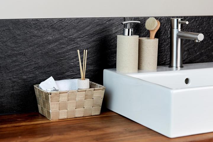 Actual product image Wenko Adria Mini