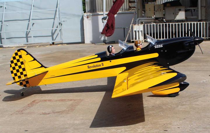 Image du produit Seagull Models SG-Models ) SPACEWALKER II 82,7" 120 ARF 20-26cc jaune/noir