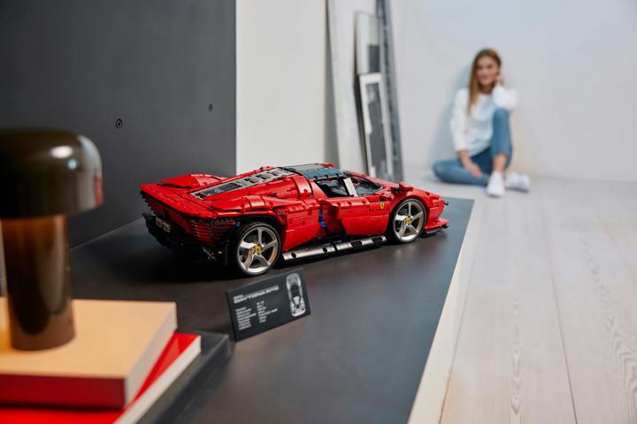 Produktbild LEGO Ferrari Daytona (42143, LEGO Technic)