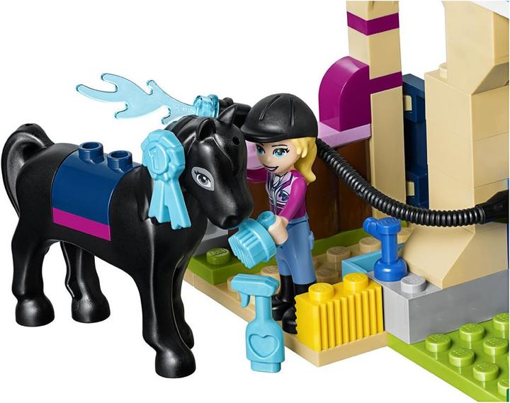 Produktbild LEGO Stephanies Reitturnier (41367, LEGO Friends)