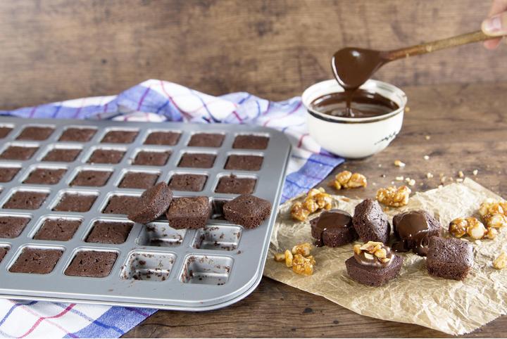 Immagine prodotto Städter Teglia antiaderente per brownie