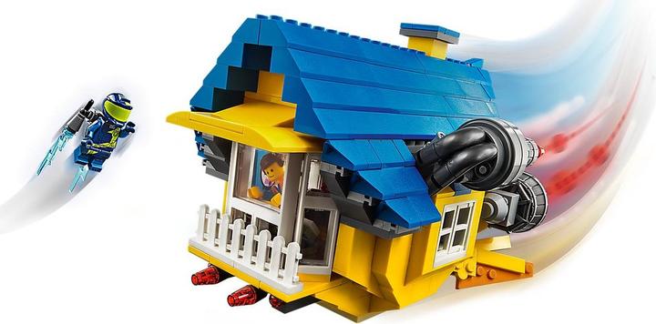 Actual product image LEGO Emmet's Dream House/Rescue Rocket (70831)