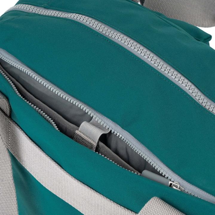 Actual product image Roka London Gatwick Teal Recycled Canvas Medium (33 l)