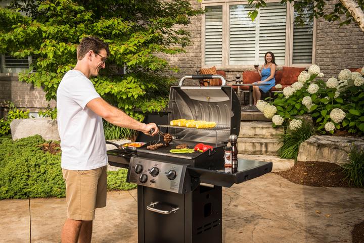 Actual product image Broil King Royal 340 (8.80 kW)