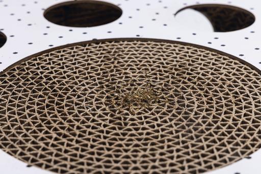 Immagine prodotto Beeztees Gratta e Vinci in cartone (Giocattolo per gatti)