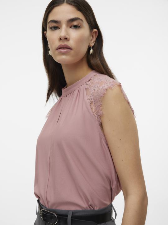 Actual product image Vero Moda Vmmilla Sl Lace Tee Ga (XS)