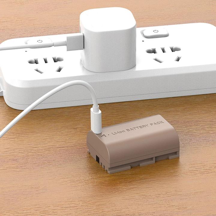 Produktbild Ulanzi Canon LP E6NH Type Lithium Ion Battery With USB C Charging Port (2400mAh) (Kamera Akku)