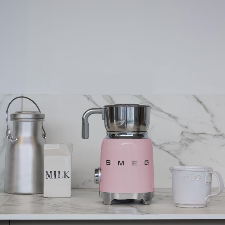 Actual product image Smeg 50's Retro Style (60 cl)