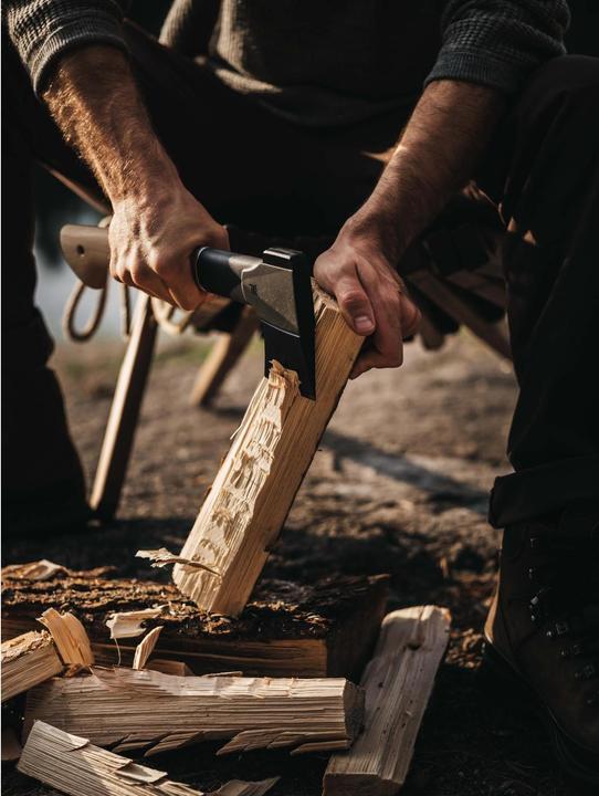 Actual product image Fiskars North N10 Axe