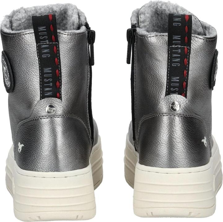 Actual product image Mustang Sneaker (41)
