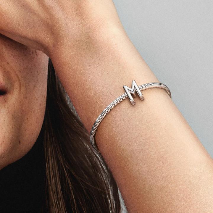 Productafbeelding Pandora Letter M (Zilver)