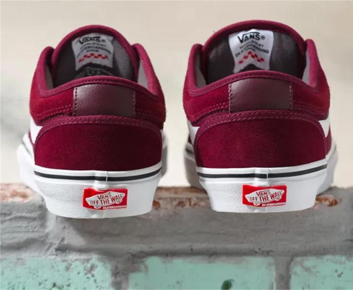 Actual product image Vans Chukka Low Sidestripe (42)