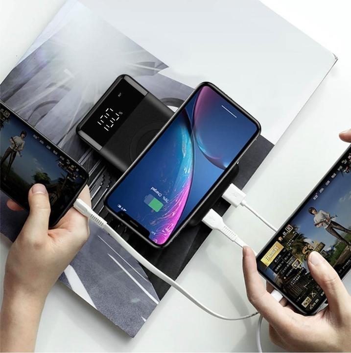 Immagine prodotto Akashi ALTPB8000WIRL 2x USB + porta USB-C e caricatore QI (10000 mAh)