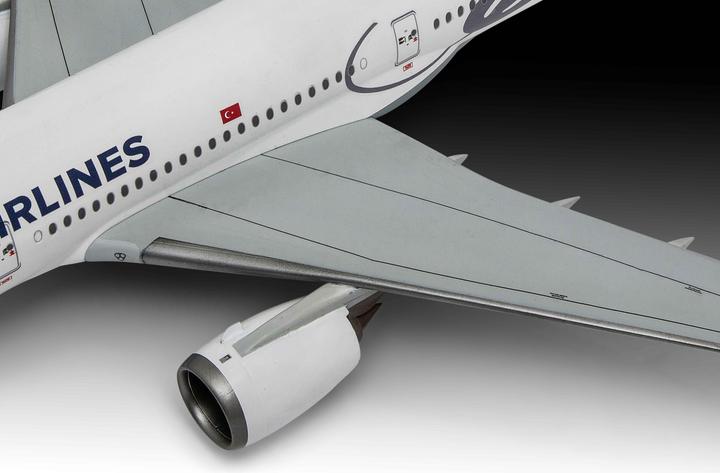 Actual product image Revell Airbus A350-900 Turkish Airlines