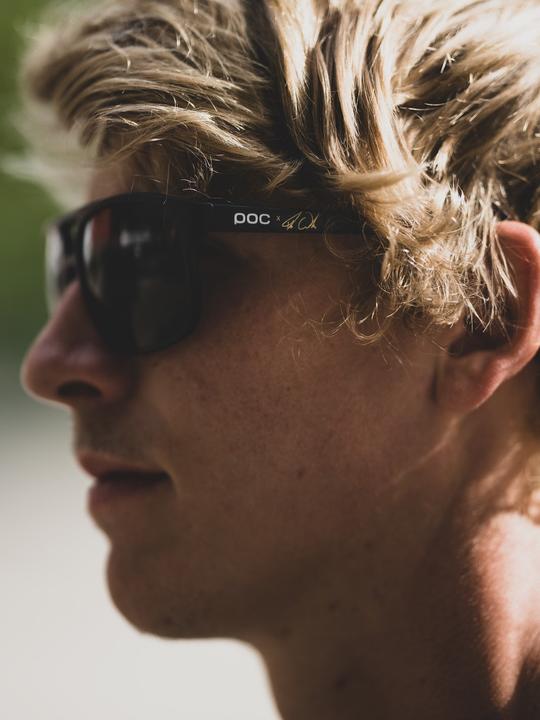 Produktbild Poc Define Fabio Ed. (Uranium Black, Gold, Schwarz)