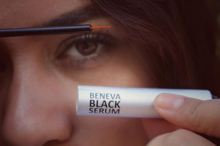 Produktbild Beneva Black Serum (3 ml)