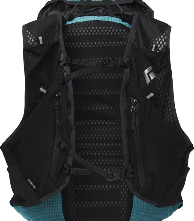 Actual product image Black Diamond W Distance 22 Backpack (22 l)