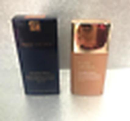Produktbild Estée Lauder Double Wear Sheer (Nr. 5W2 - Rich Caramel)