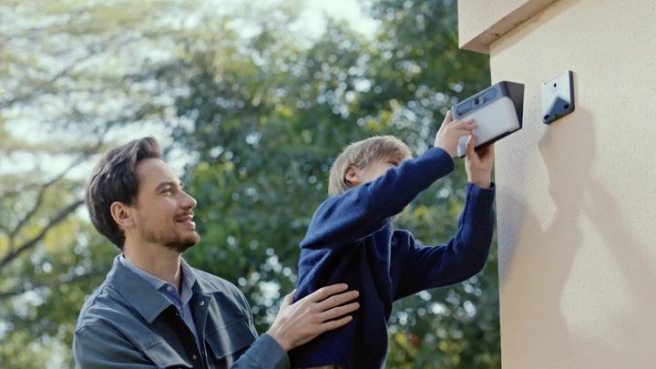 Produktbild eufy Solar Wall Light Cam S120 (2304 x 1296 Pixels)