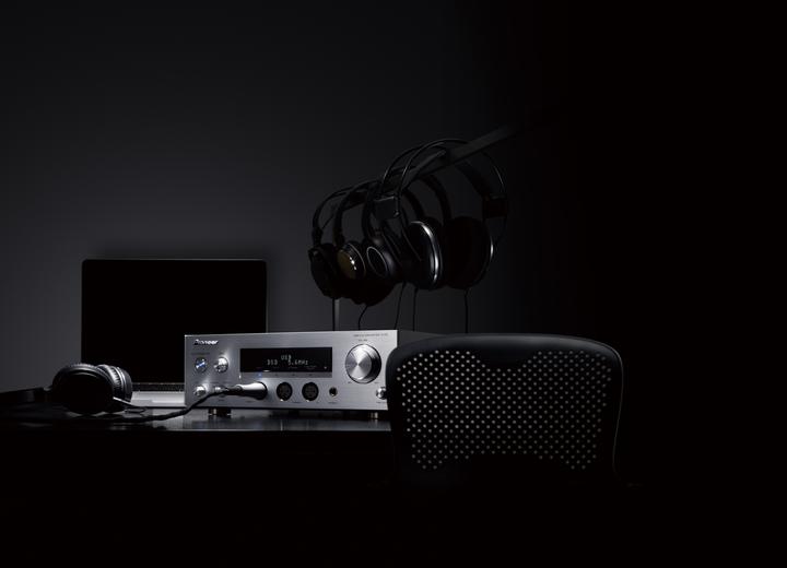 Produktbild Pioneer U-05 (Gain-Schalter, USB-DAC)