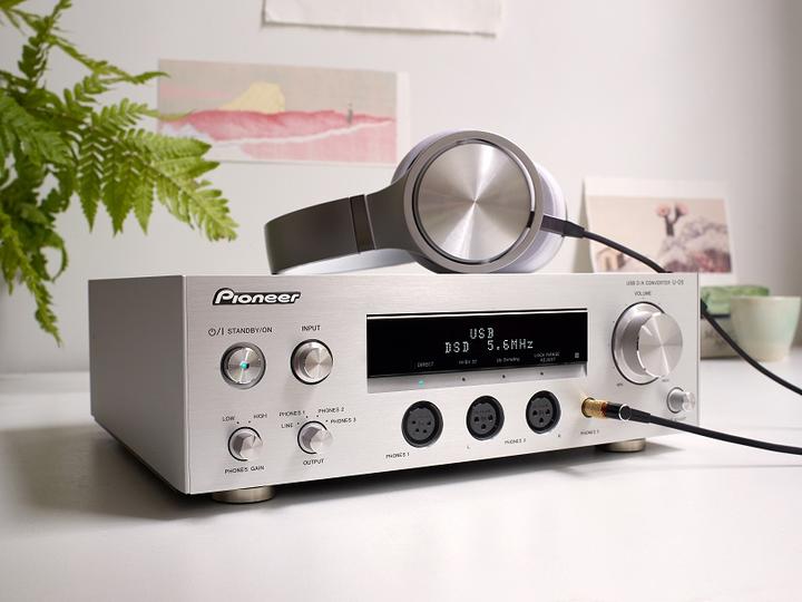 Produktbild Pioneer U-05 (Gain-Schalter, USB-DAC)