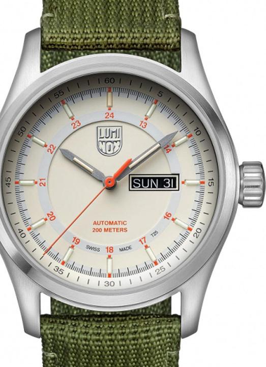 Actual product image Luminox Atacama Field Automatic 1900 Series (Analogue wristwatch, Diving watch, Swiss made, 44 mm)