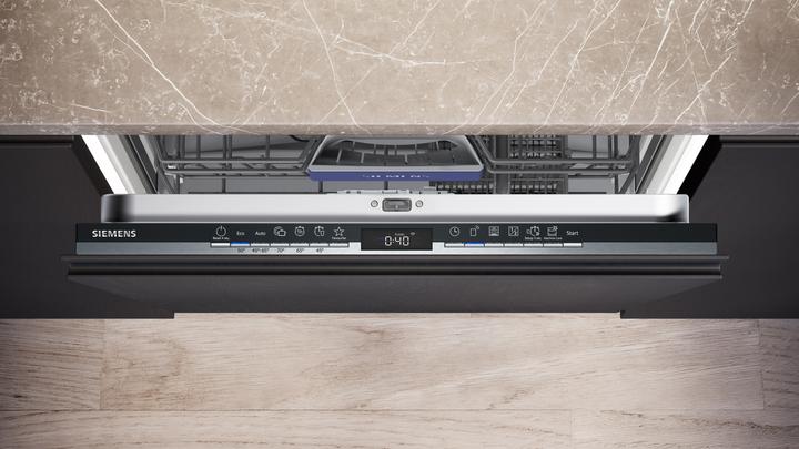 Actual product image Siemens iQ300 Fully integrated dishwasher