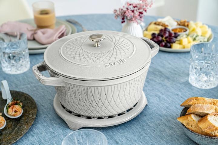 Immagine prodotto Staub Twisted Cocotte (24 cm, Pirofila + casseruola, Ghisa)