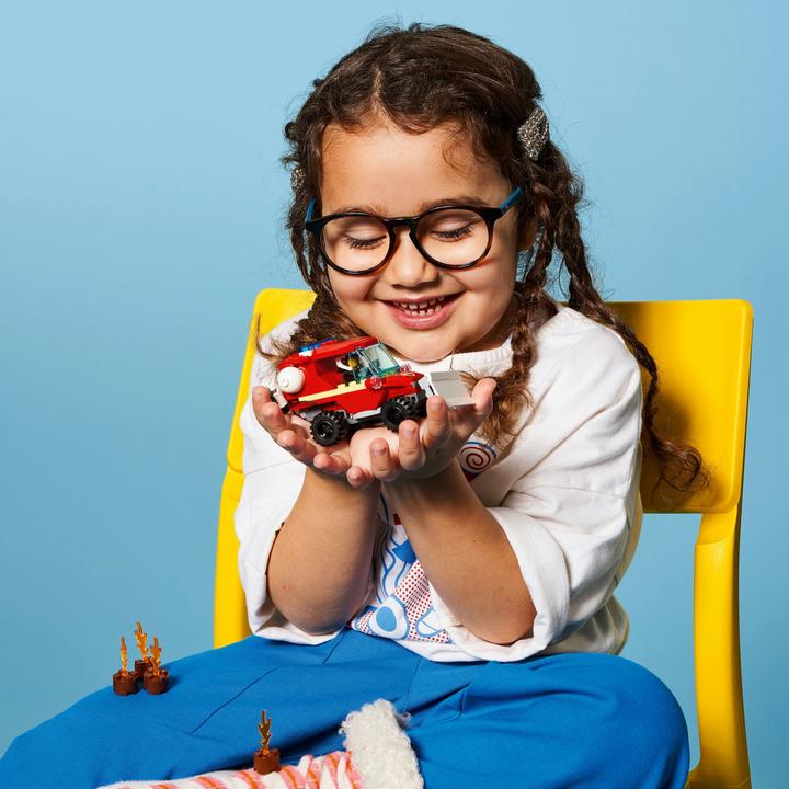 Produktbild LEGO Mini-Löschfahrzeug (60279, LEGO City)