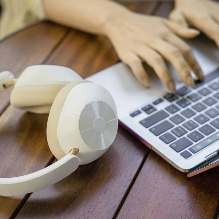 Produktbild OneOdio Handy Over Ear Kopfhörer Bluetooth® Weiss Noise Cancelling (ANC, 75 h, Kabellos)