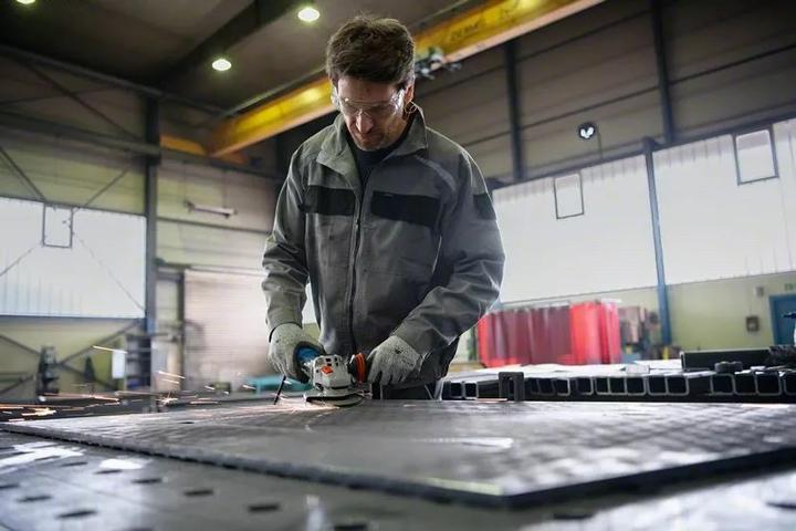 Produktbild Bosch Professional Winkelschleifer GWS 17-125 S (125 mm)