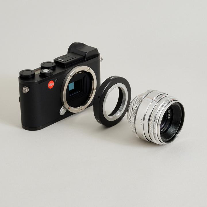 Produktbild Urth Lens Mount Adapter: Compatible with M39 Lens to Leica L Camera Body