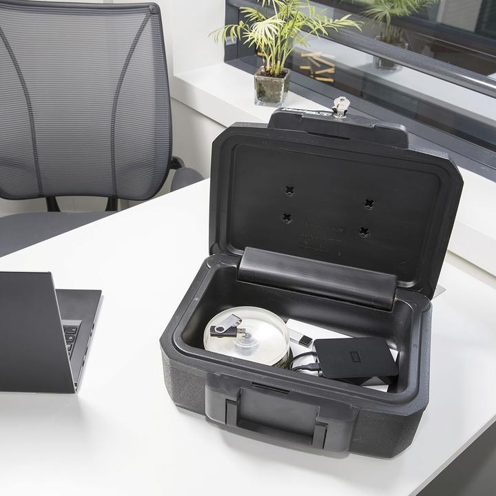 Actual product image Master Lock Fire protection box L1200 (5 l)