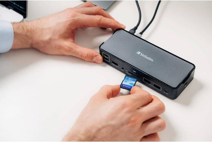 Actual product image Verbatim Pro CDS-15 (USB-C, 15 Ports)