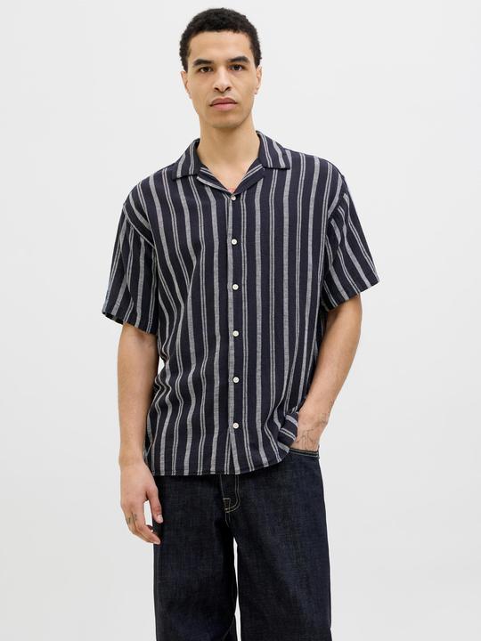 Actual product image Jack & Jones Jjeenzo Stripe Resort Shirt Ss Sn (XS)