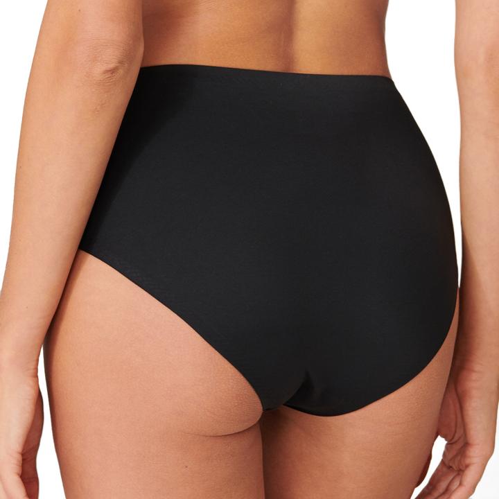 Actual product image Schiesser 3-pack of Invisible Soft maxi briefs (40, L, pack of 3)