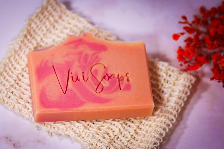 Produktbild Vivi Soaps Aprikose Fresia - Ziegenmilchseife (Hartseife)