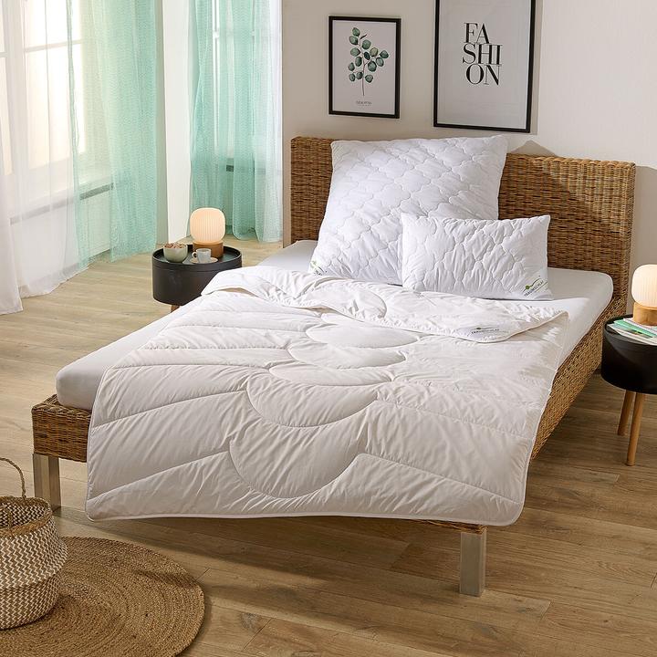 Actual product image Traumschlaf Pure new wool Nature (1750 g, 160 x 210 cm)